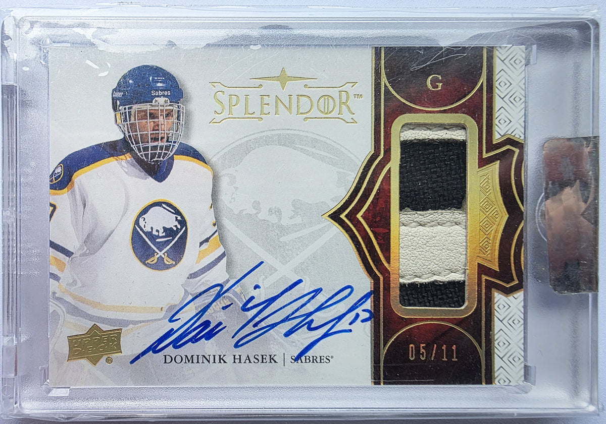 Dominik Hašek 2017-18 Upper Deck Splendor Unbordered Red Leg Pad Auto /11 – 05/11