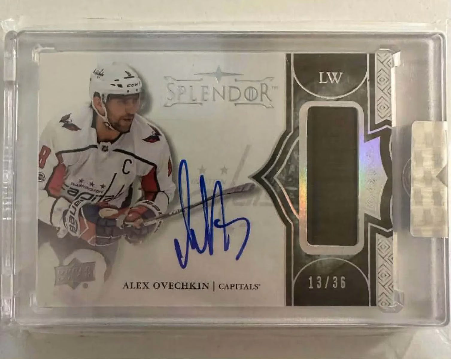 Alex Ovechkin 2017-18 Upper Deck Splendor Borderless Stick Auto #BL-AO 13/36
